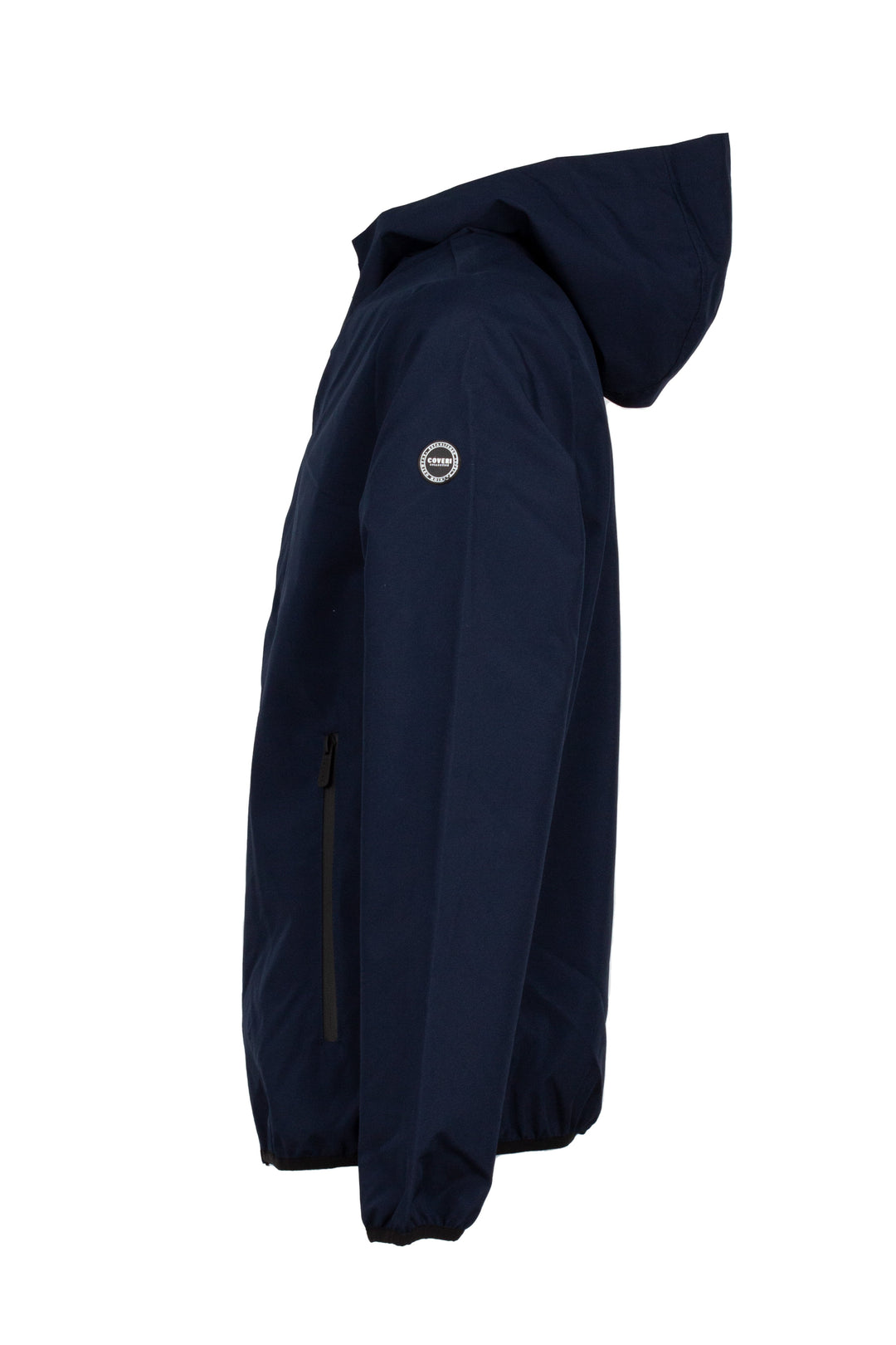 Outfit Uomo da Viaggio Completo – Cargo, Camicia, Softshell e Zaino