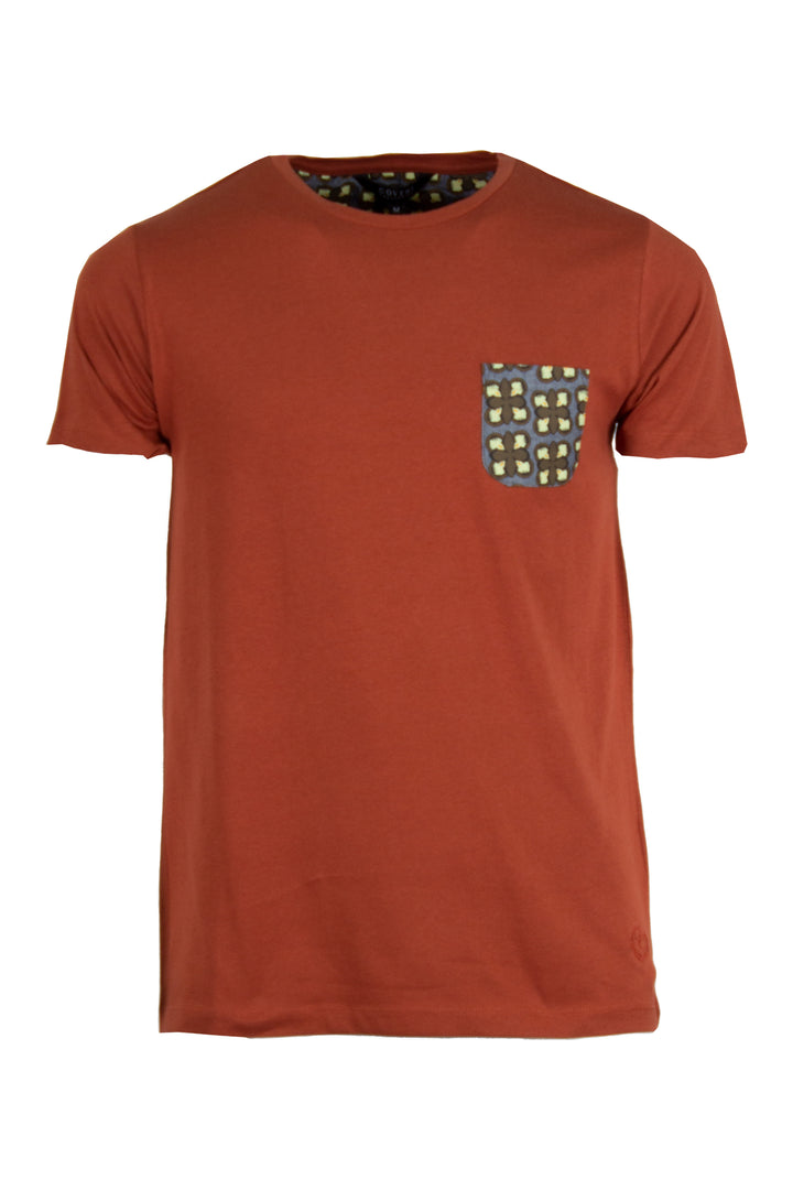 T-shirt girocollo tinta unita con taschino in tessuto fantasia applicato