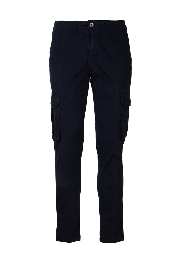 Pantalone uomo modello cargo con tasche a filo vestibilità slim fit colore blu