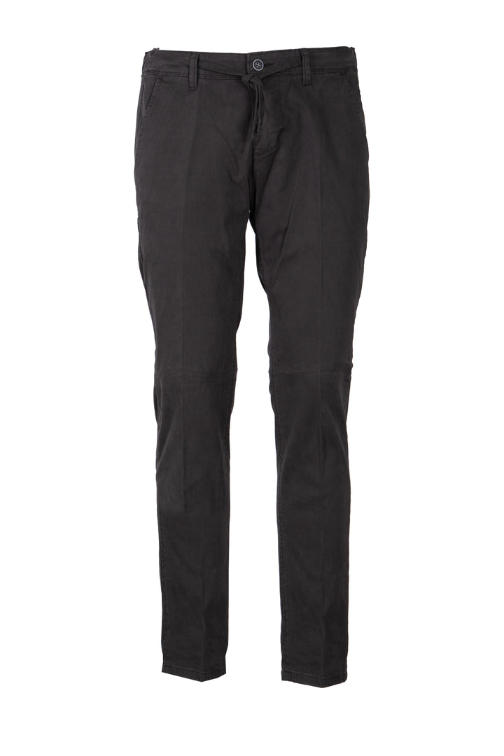 Pantalone uomo elasticizzato tinta unita con elastico in vita, coulisse e vestibilità slim fit