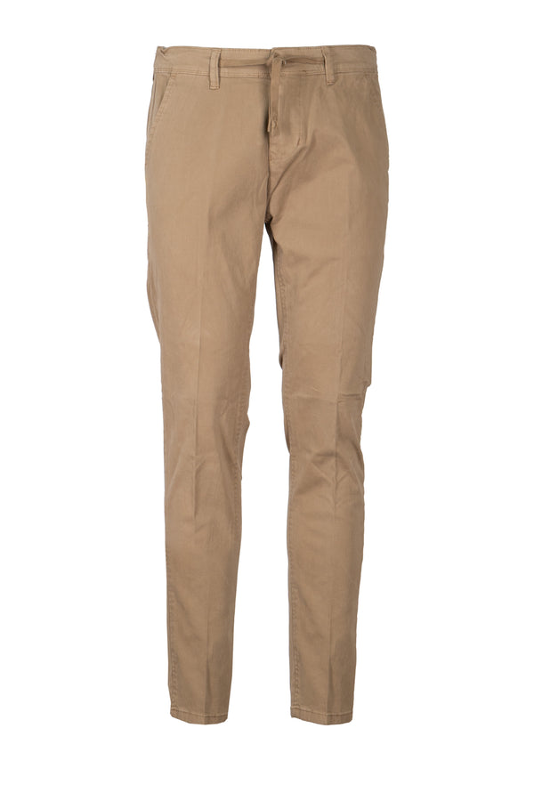 Pantalone uomo elasticizzato tinta unita con elastico in vita, coulisse e vestibilità slim fit colore beige