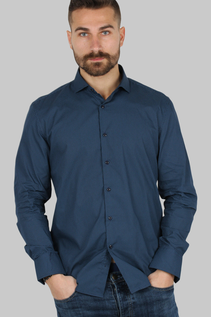 Camicia da uomo con microfantasia a contrasto