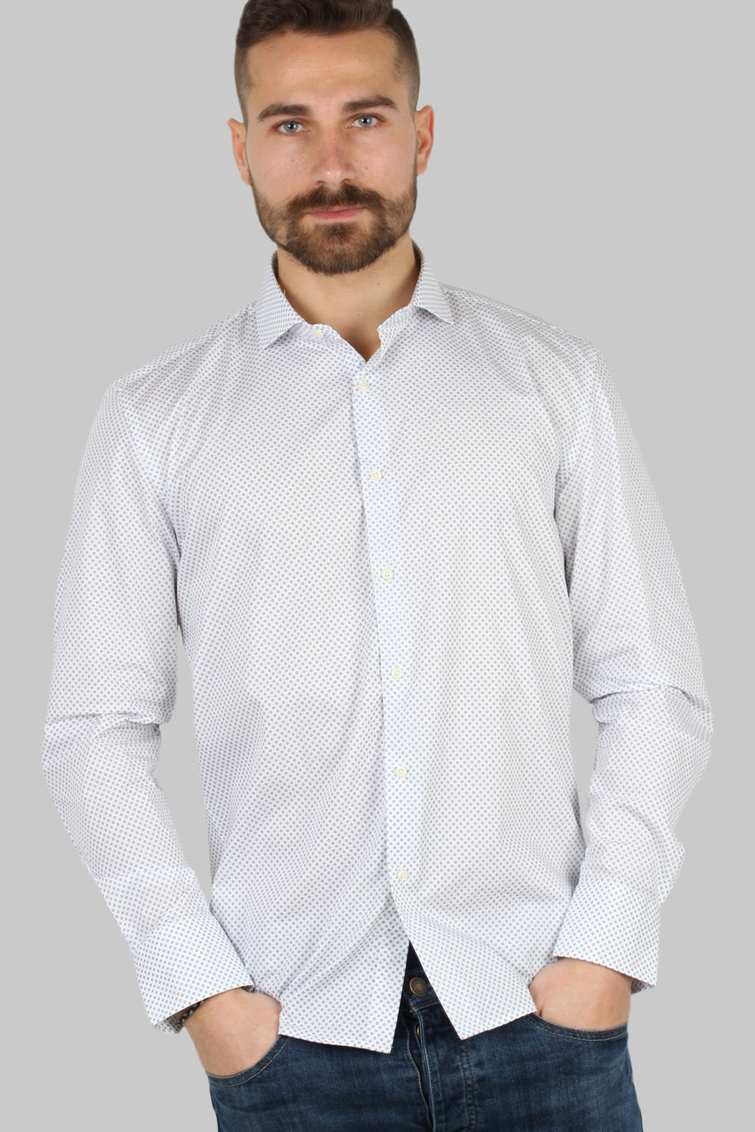 Camicia da uomo con microfantasia a contrasto