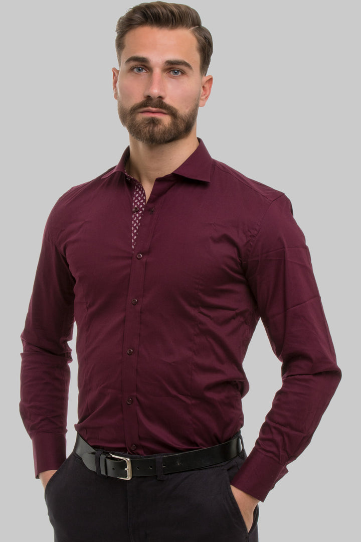 Camicia da uomo con toppe a contrasto