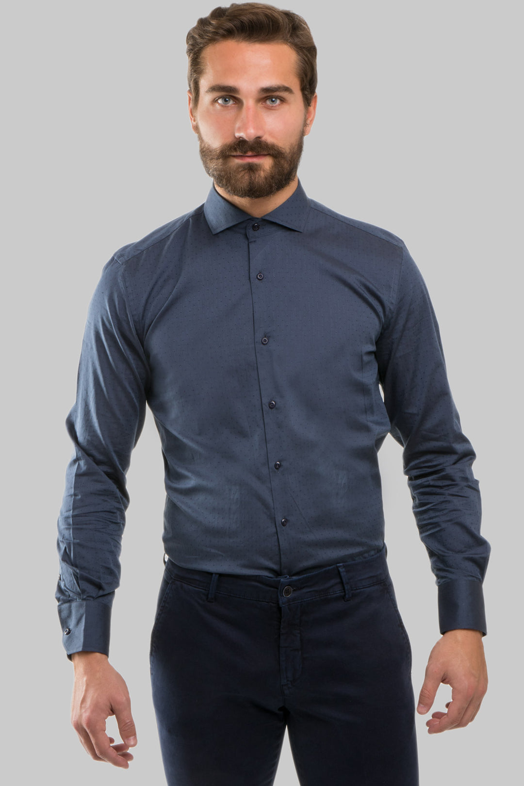 Camicia da uomo con collo francese e microfantasia