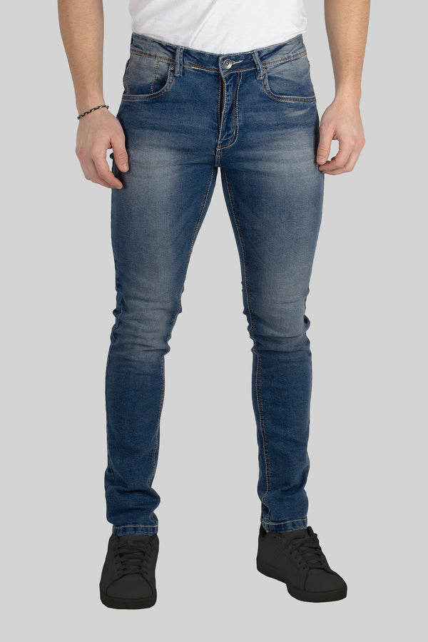 Jeans slim fit uomo con effetto light washed colore blu
